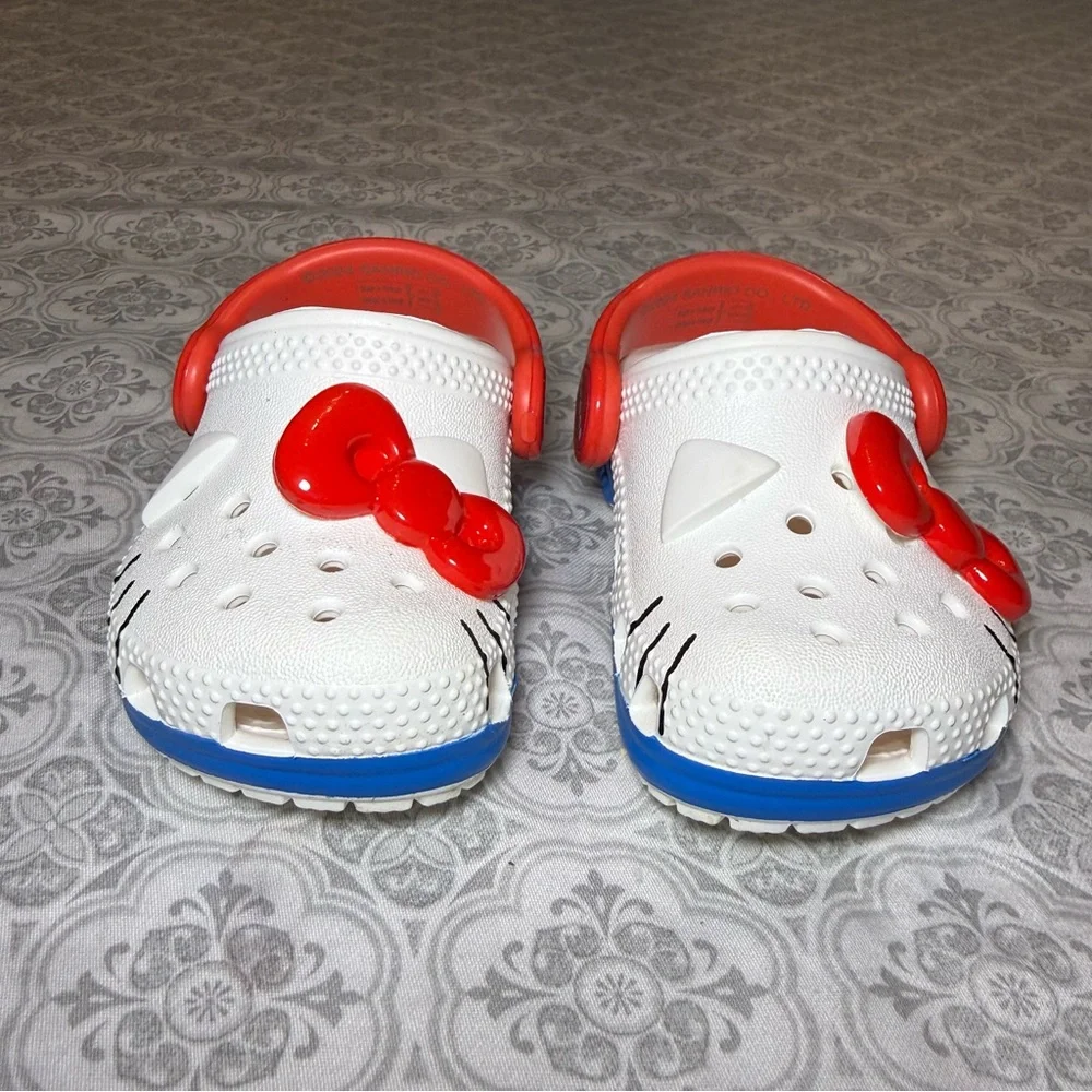Crocs x Hello Kitty 50th Anniversary Classic Clogs Toddler Size 4 C